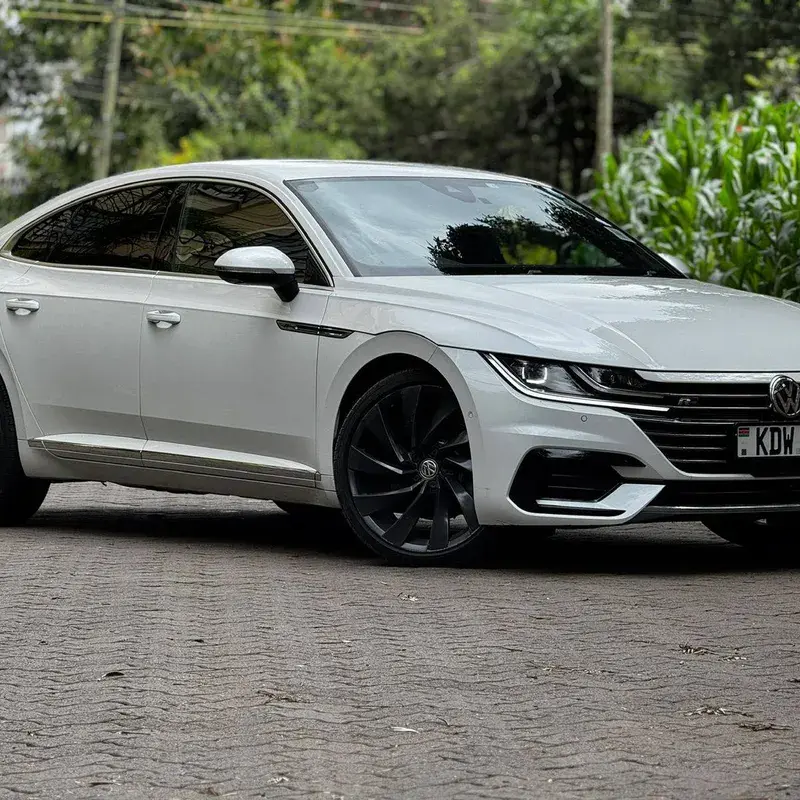 VW-Arteon R-Line